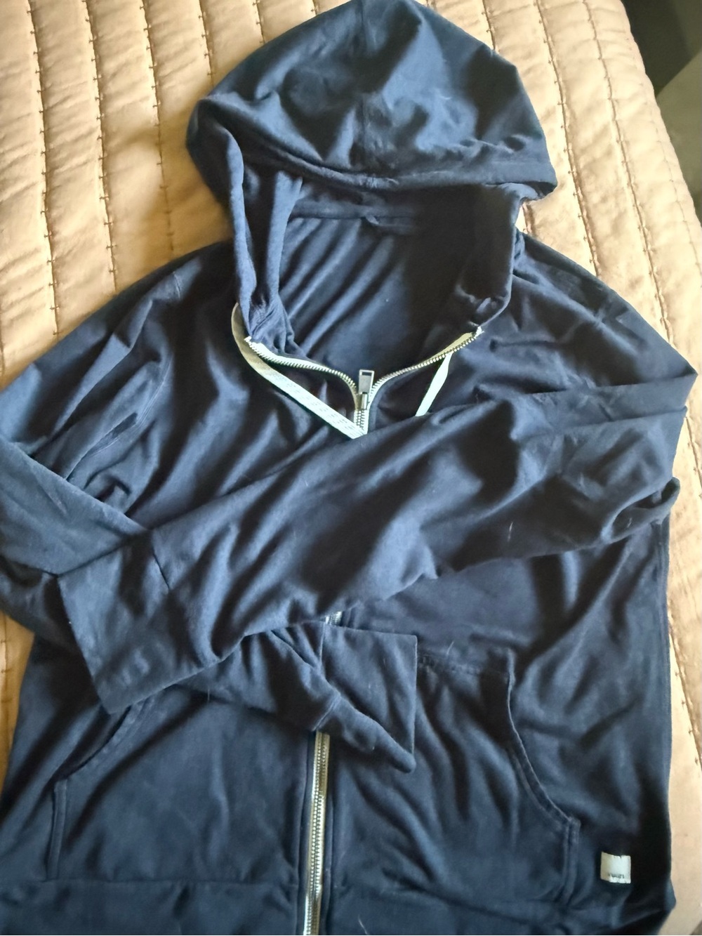 Vuori performance Halo Navy Zip Hoodie & Jogger Set - Picture 2 of 3